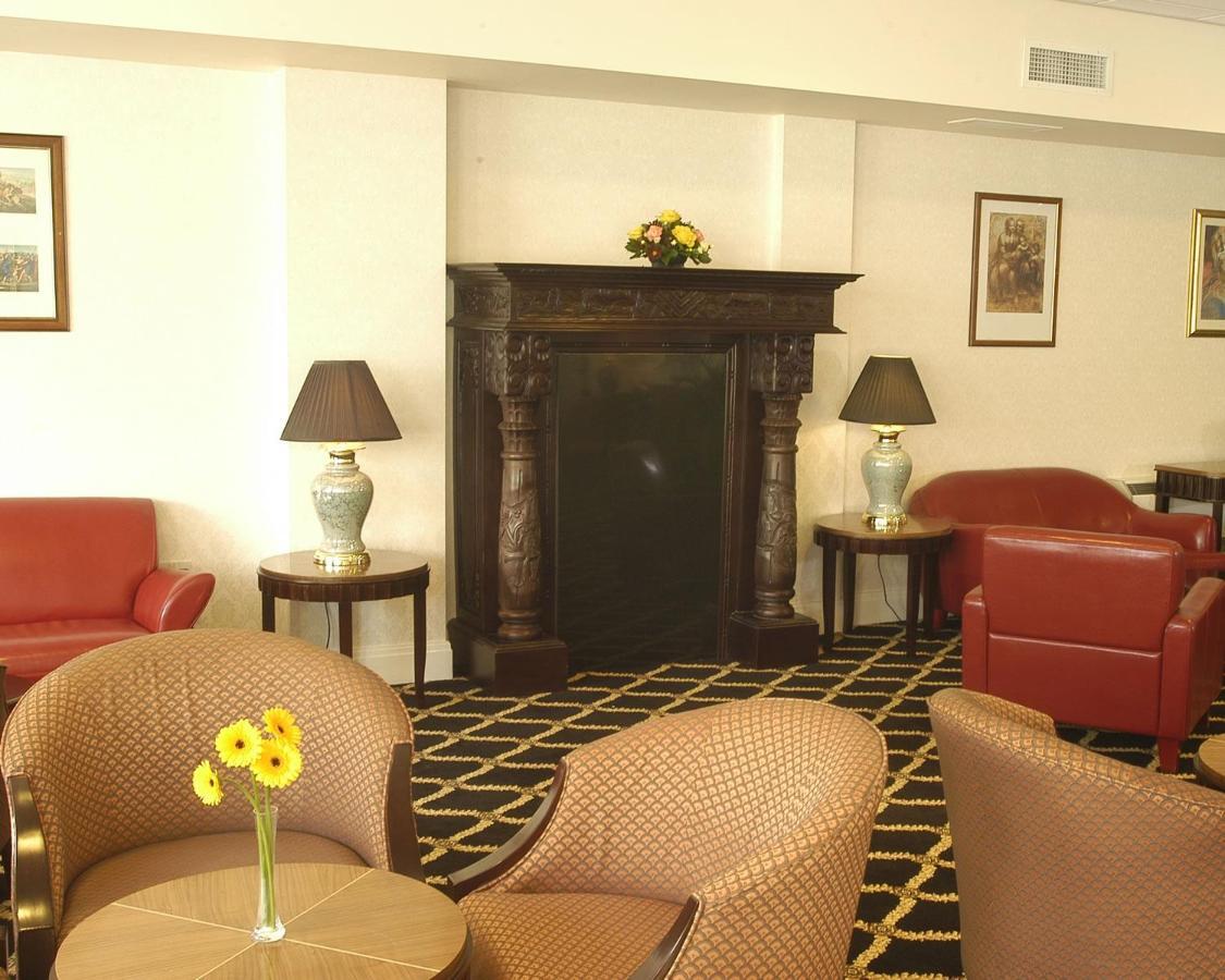 Britannia Bournemouth Hotel Bagian luar foto