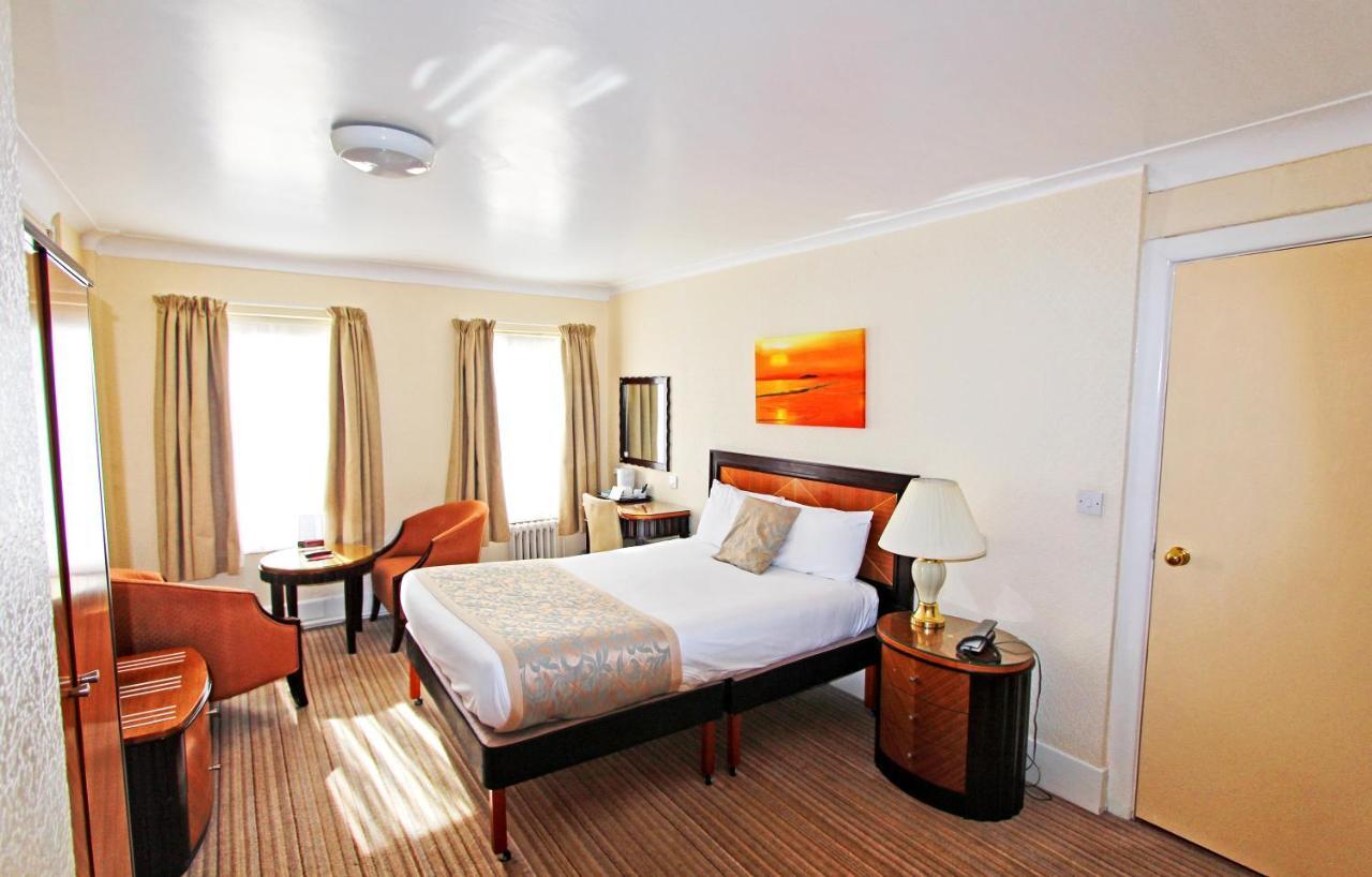 Britannia Bournemouth Hotel Bagian luar foto