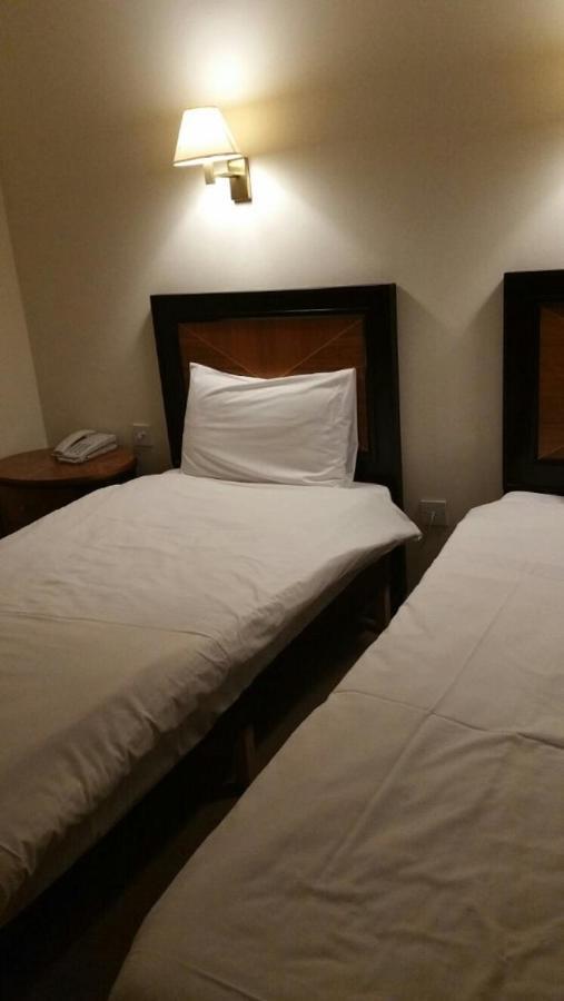 Britannia Bournemouth Hotel Bagian luar foto